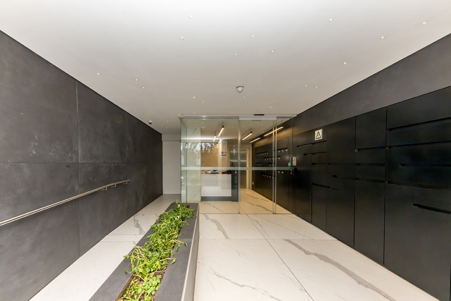 1 Bedroom Property for Sale in Green Point Western Cape